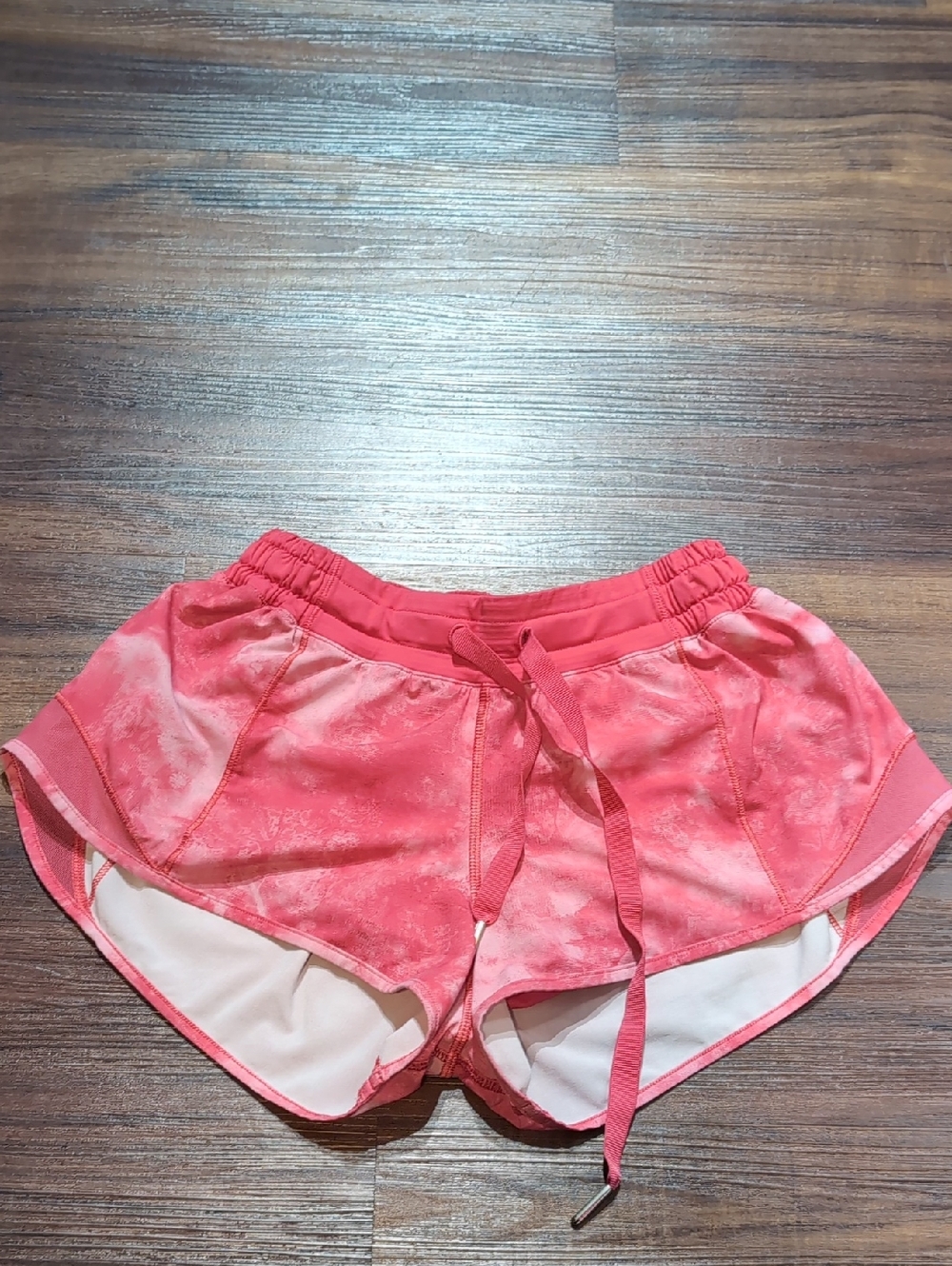 lululemon Hotty Hot Coral Tie-Dye Running Shorts with Drawstring 4